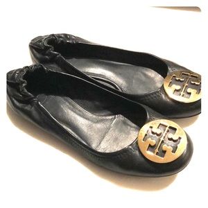 Tory Burch Minnie travel flats in black and gold